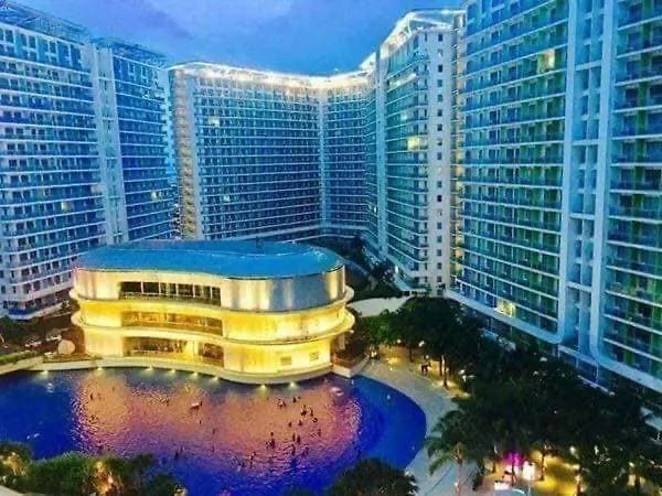 Azure Urban A14 Wavepool Near Airport * Manila