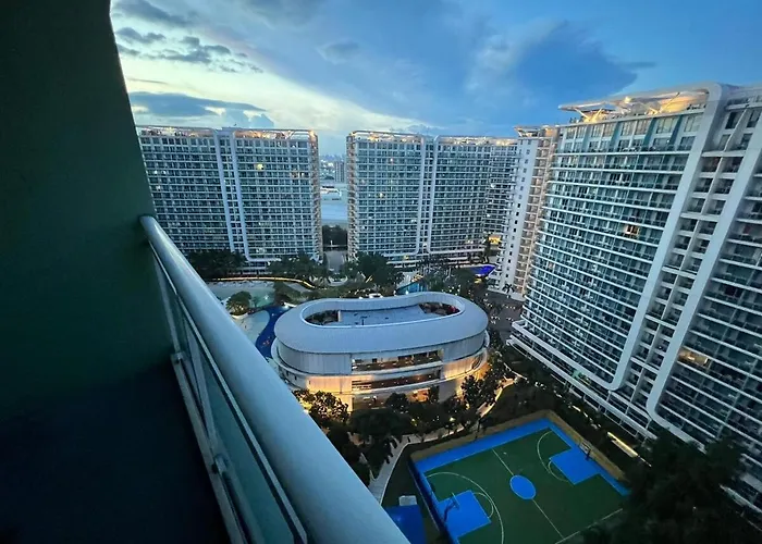 Azure Urban A14 Wavepool Near Airport Manila